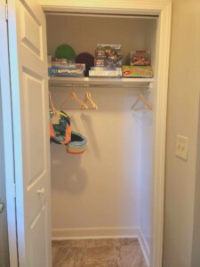 Dyer Lake Vacation Home Bunk Room Closet